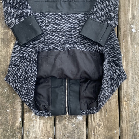 Yoki New York Outerwear Collection Tweed Coat - Picture 8 of 9